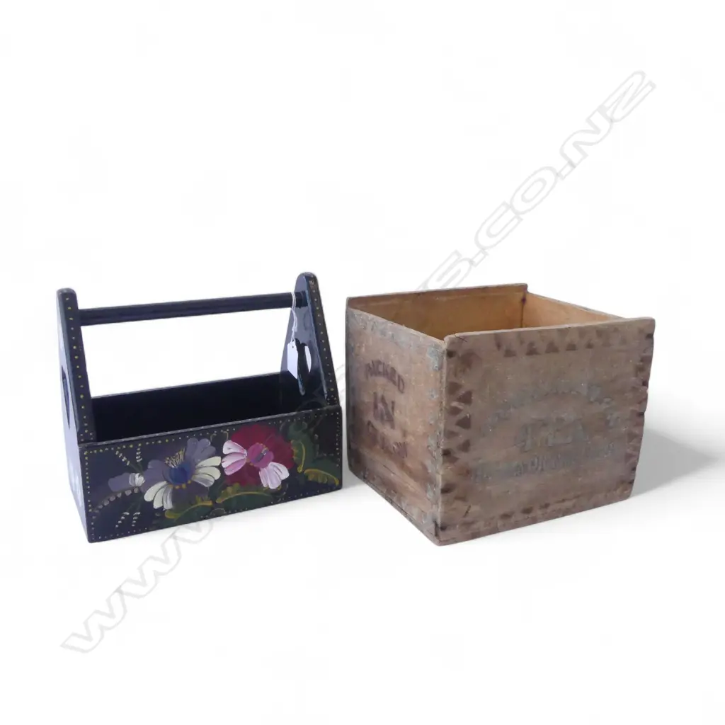   VINTAGE CEYLON TEA BOX + HAND PAINTED TOTE BOX Image 1++