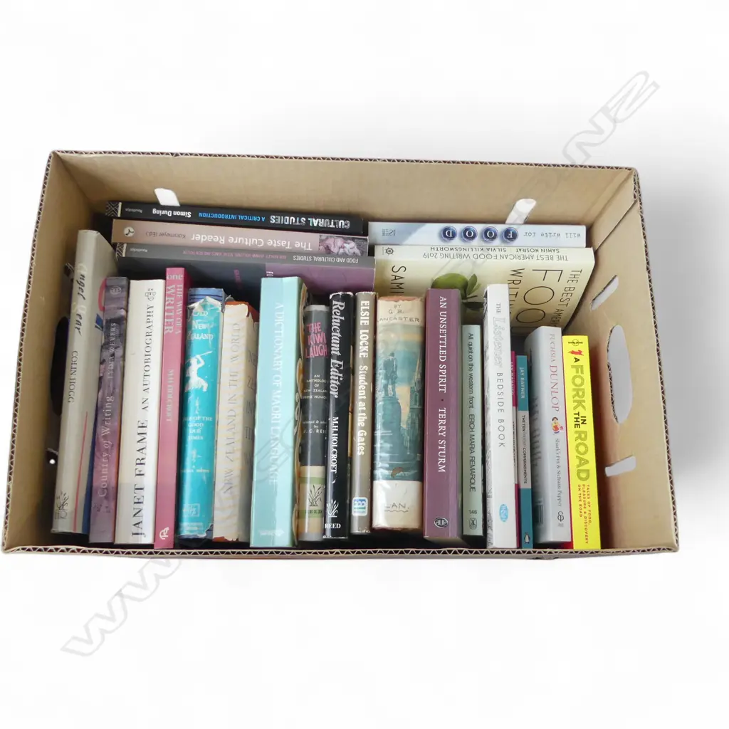 ASST. BOOKS; FOOD, NZ, HISTORY INTEREST Image 1++