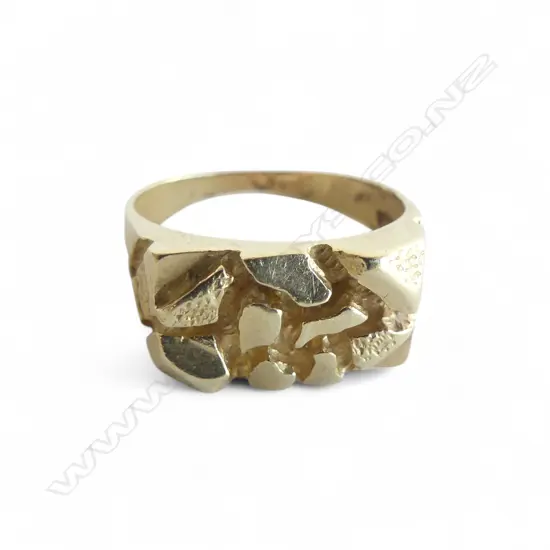 14ct GOLD RING 4.26gms
