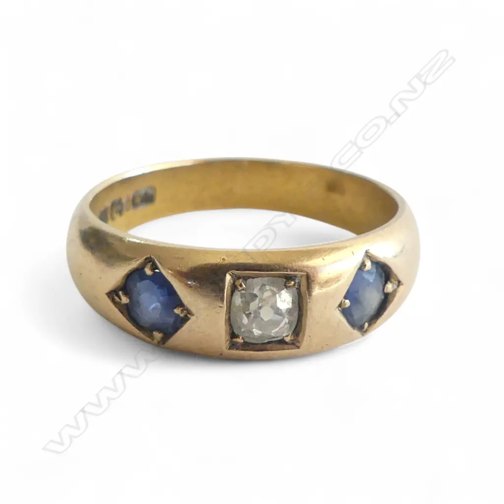 18CT SAPPHIRE AND DIAMOND BAND 4.19gms Image 1++