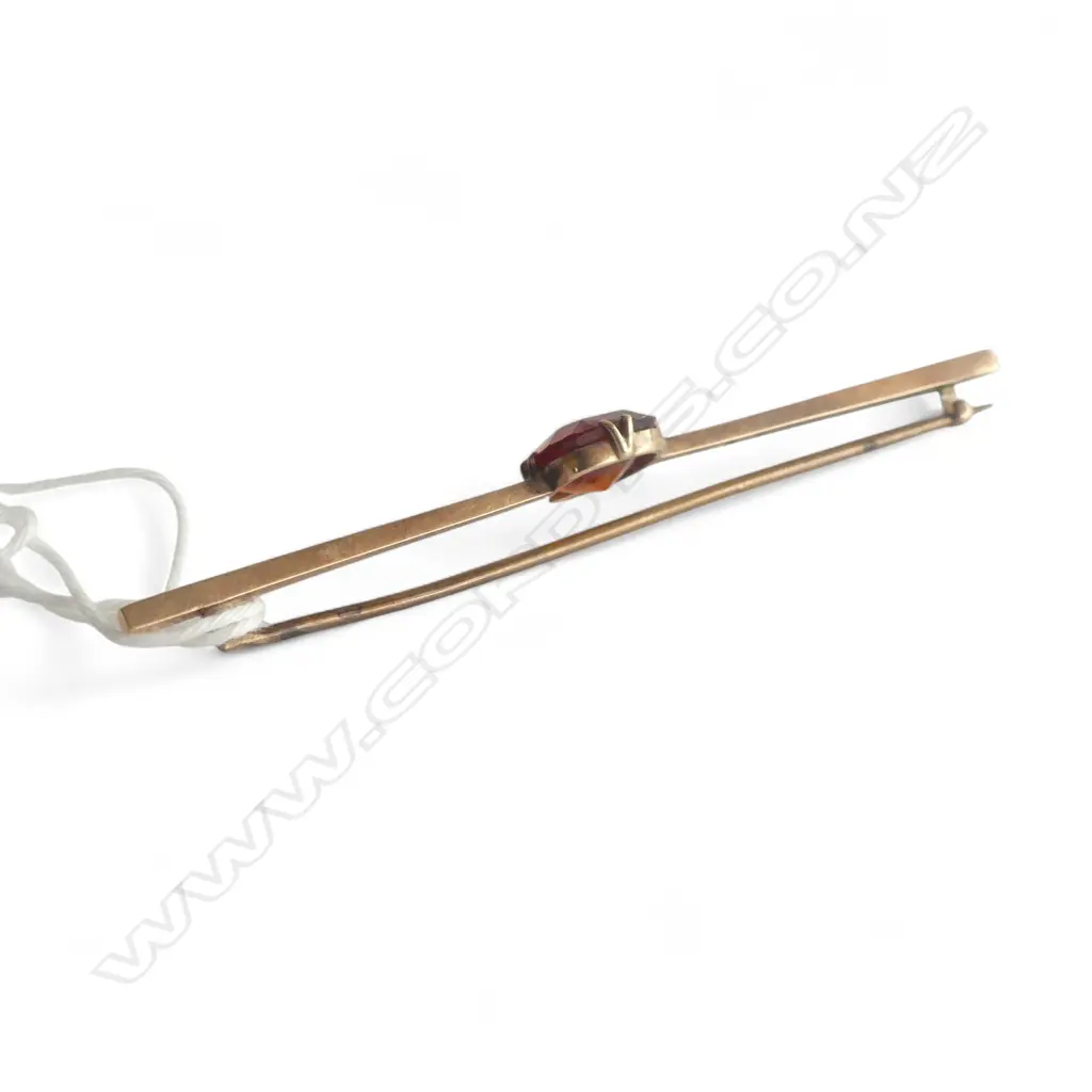 9ct GOLD or better & CITRINE BAR BROOCH possibly 14ct testing up to 14ct. 4.92gms Image 1++
