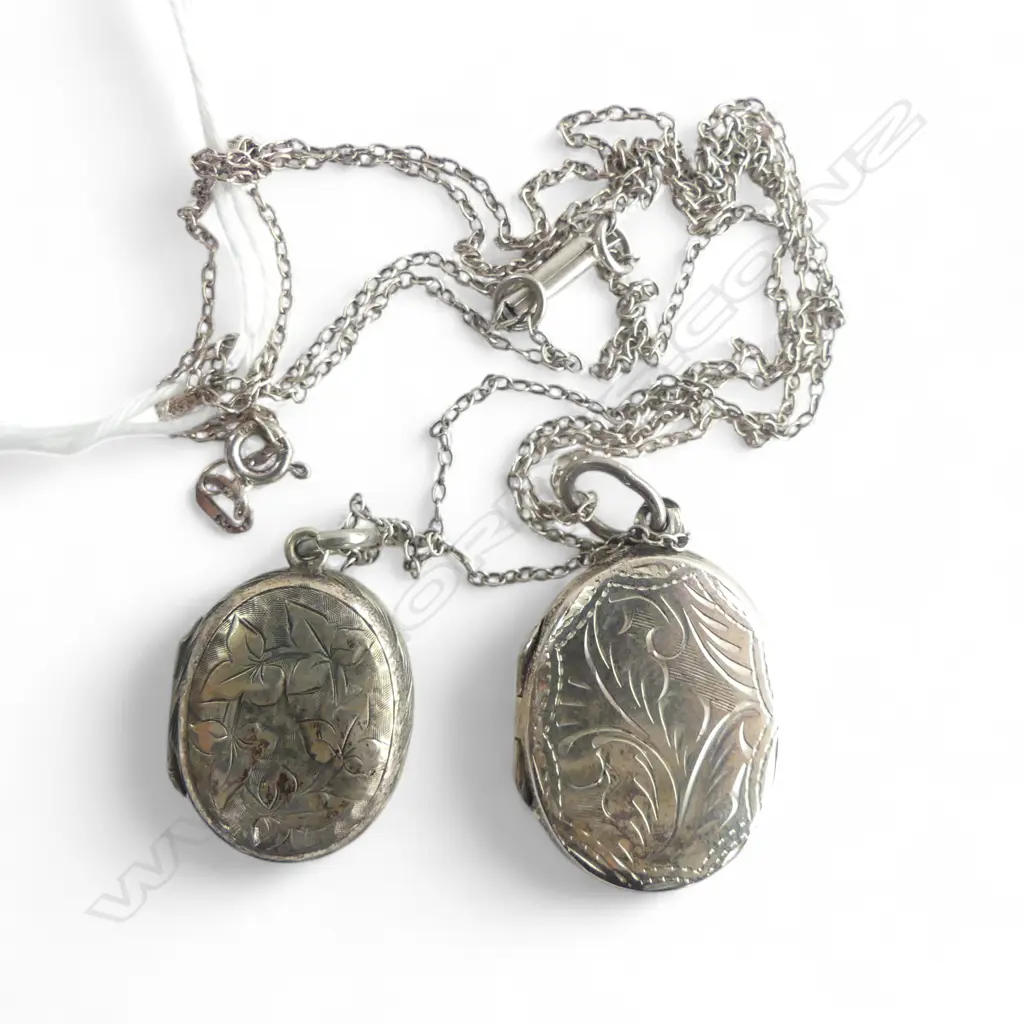 2 SILVER LOCKETS ON SILVER CHAINS Image 1++