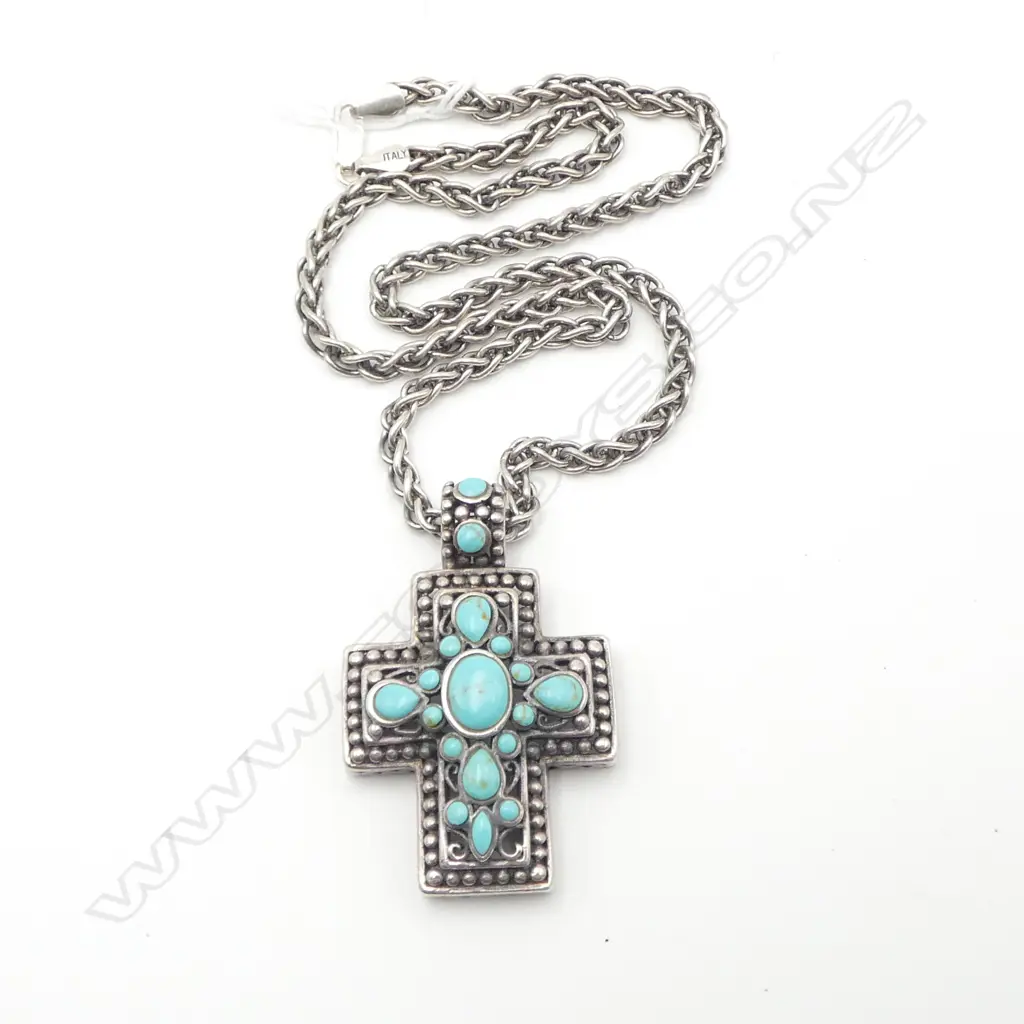 HEAVY SILVER AND TURQUOISE CROSS WITH CHAIN 47.44gms Image 1++