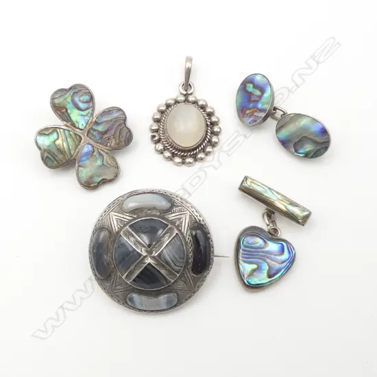 SILVER PAUA AND AGATE JEWELLERY (some broken)