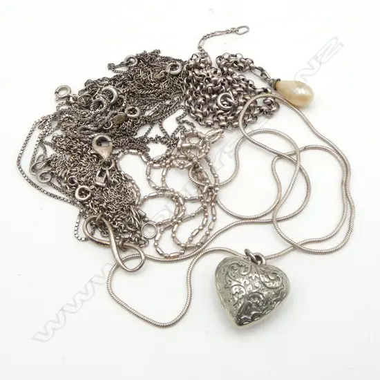 10 FINE SILVER NECKLACES