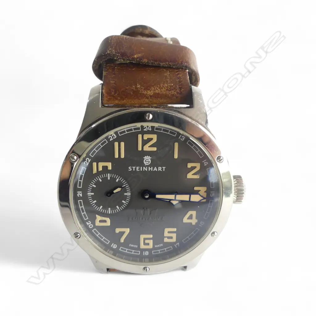 STEINHART 47 'MILITARY' WRIST WATCH, HAND WIND, SWISS Image 1++