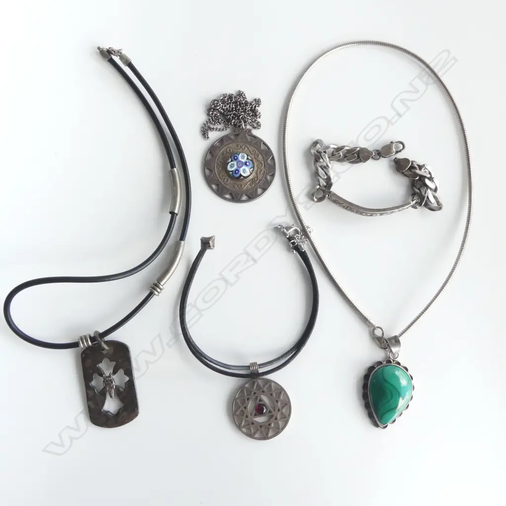 4 925 SILVER PENDANT NECKLACES + BRACELET Image 1++