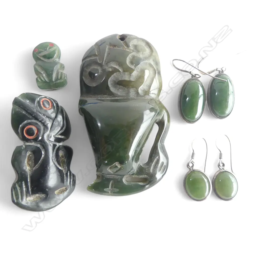 3 POUNAMU GREENSTONE TIKI H.70mm (LARGEST AF) + 2 PRS 925 EARRINGS Image 1++