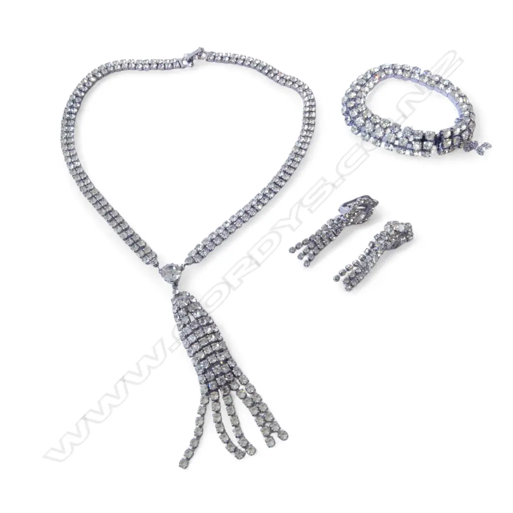 DIAMANTE NECKLACE/BRACELET/EARRINGS Image 1++