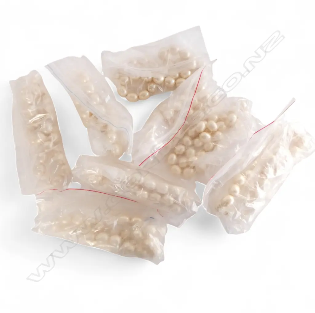 8 STRANDS 20mm IMITATION PEARLS, NEED STRING/CLASP, 1760gm Image 1++