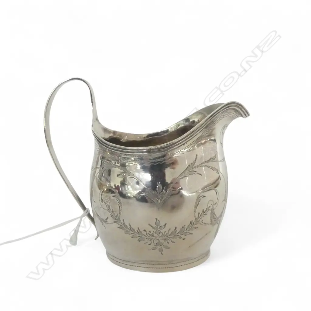 GEORGIAN STG SILVER CREAM JUG, 113gms Image 1++