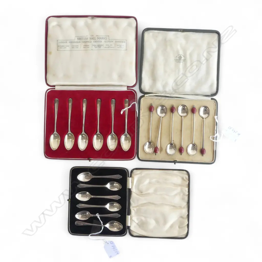 THREE SETS 6 STERLING TEASPOONS, ONE SET ‘COFFEE BEAN’,  TOTAL WEIGHT 193gms Image 1++