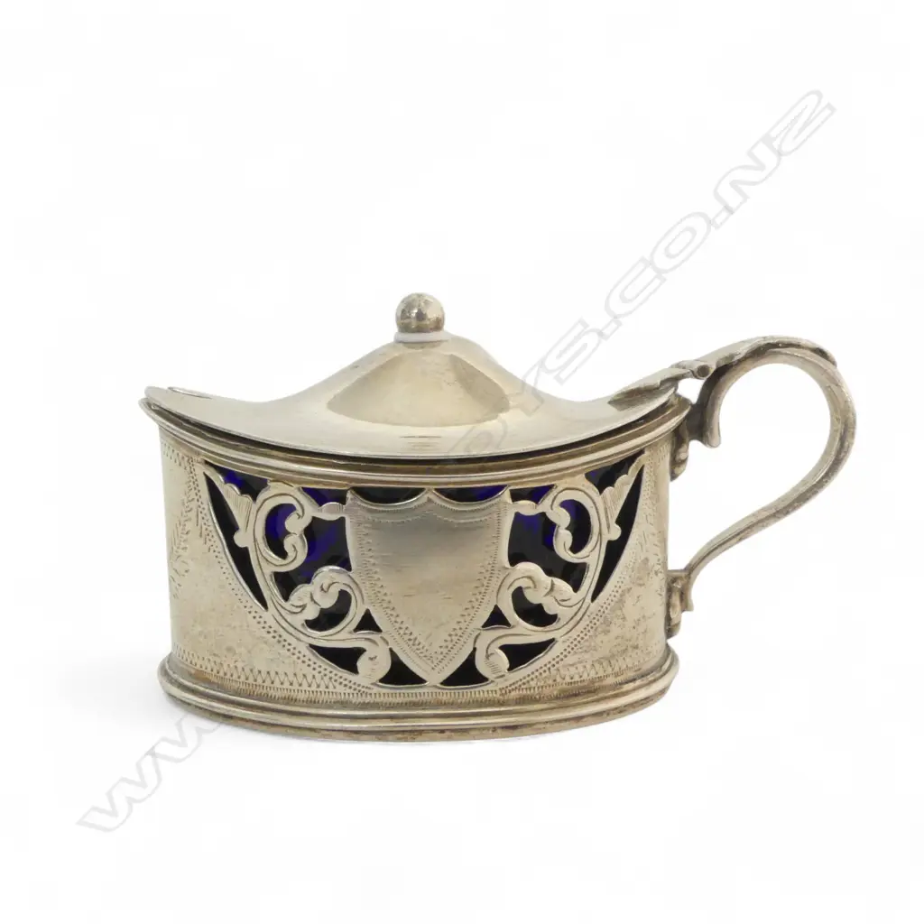 BIRMINGHAM 1899 ADAM STYLE MUSTARD POT + spoon 81gms (silver weight)  w BLUE GLASS LINER Image 1++
