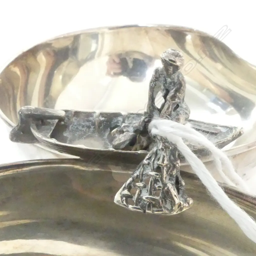 'CAP 925 SPECIAL' SILVER DOUBLE BOWL with mini fisherman. L.185mm. 133gms Image 1++