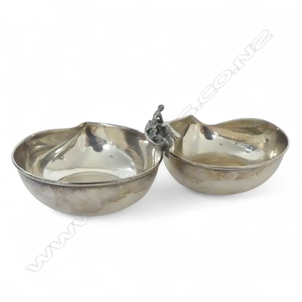 'CAP 925 SPECIAL' SILVER DOUBLE BOWL with mini fisherman. L.185mm. 133gms Image 1++