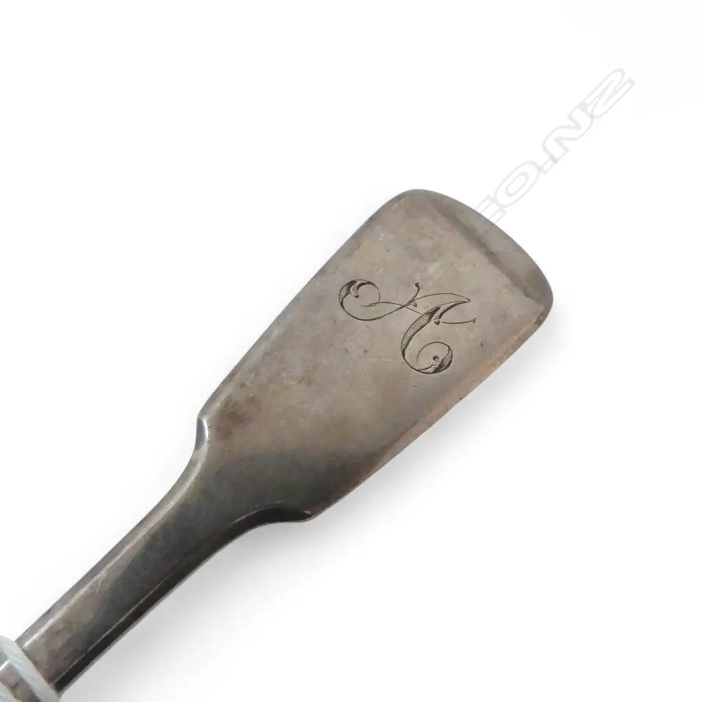 GEORGIAN SILVER SAUCE LADLE 67gms Image 1++