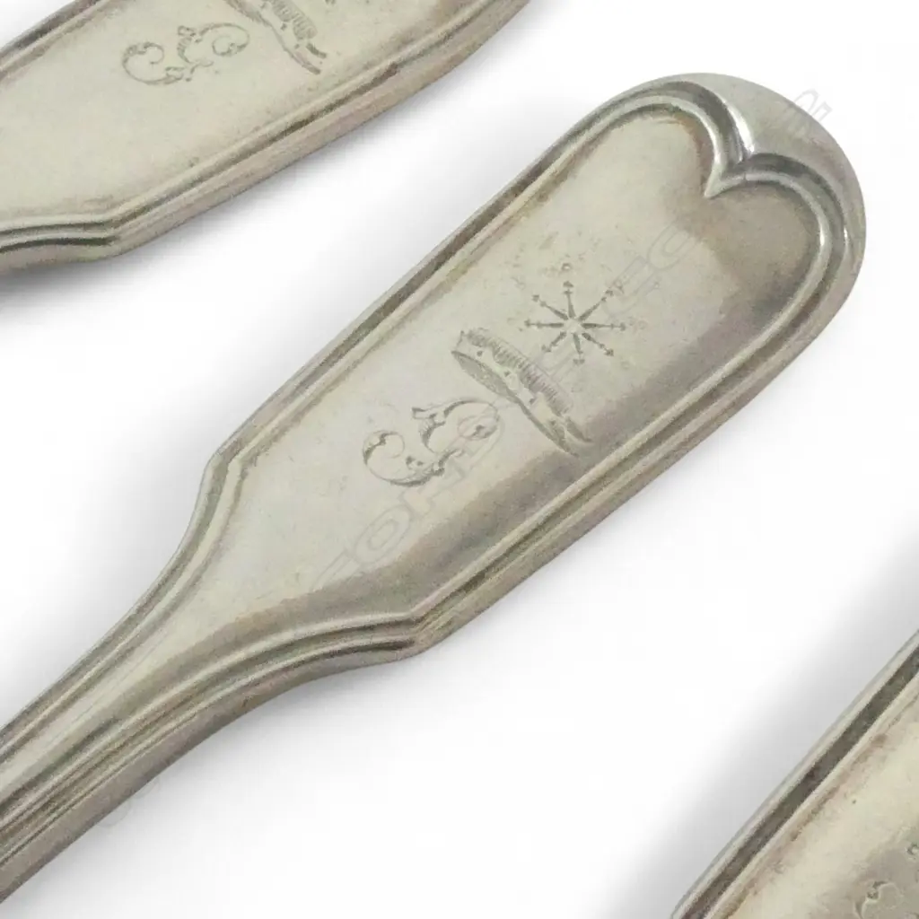 FOUR VICTORIAN SILVER LUNCHEON FORKS 246gms Image 1++