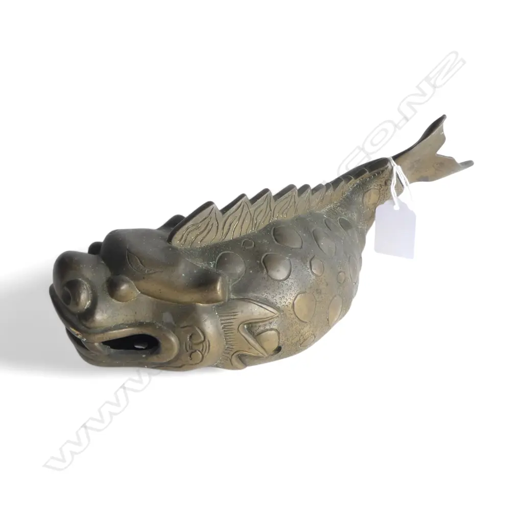 ORIENTAL BRASS FISH ORNAMENT L.280mm Image 1++