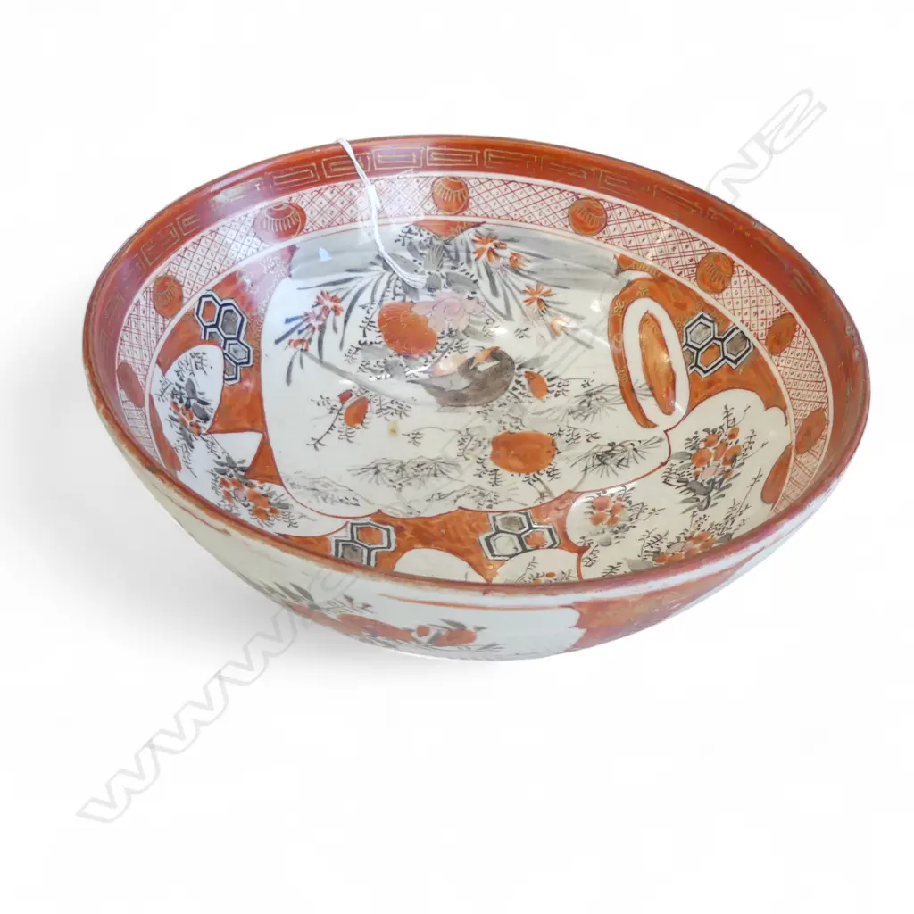 JAPANESE KUTANI WARE BOWL 220mm dia Image 1++