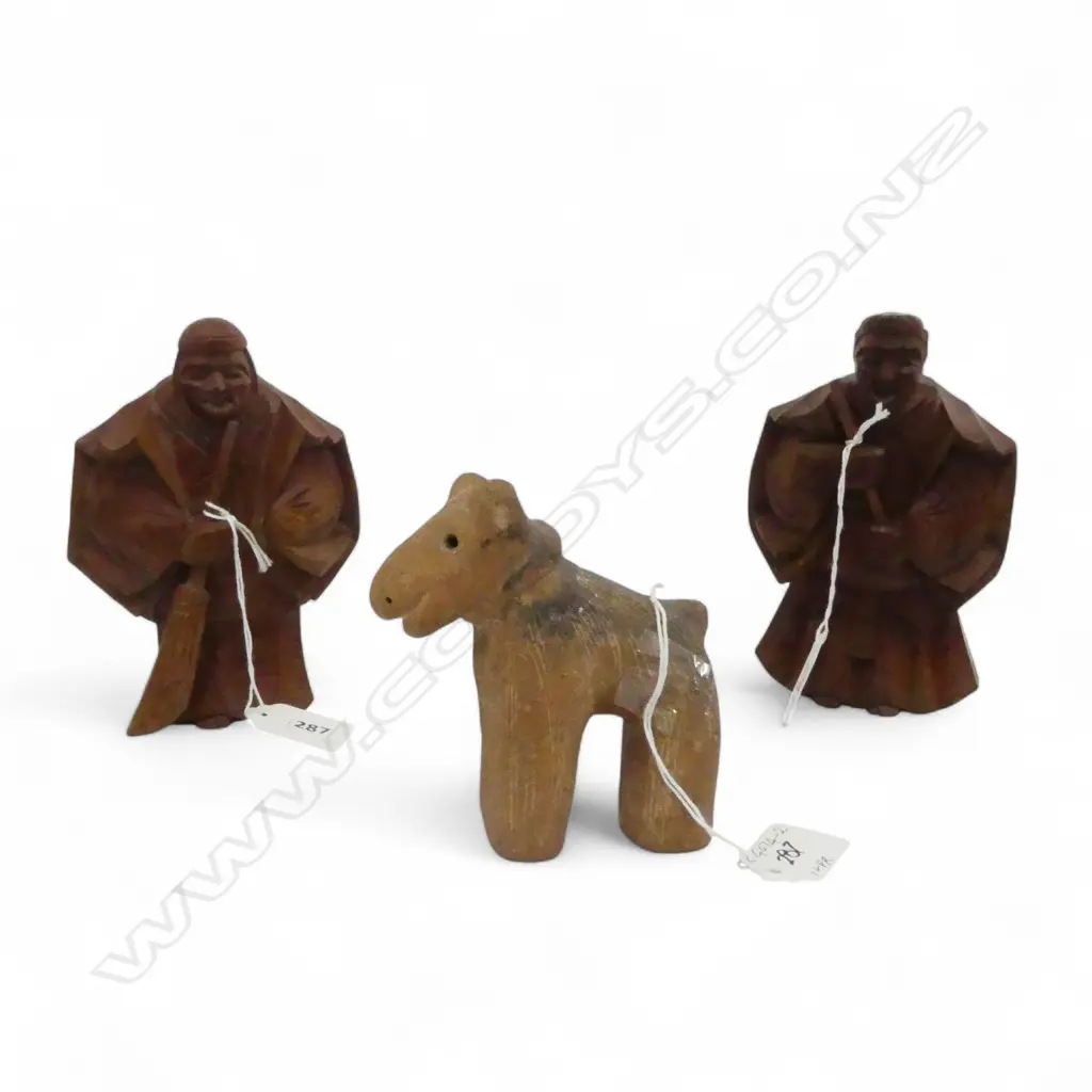 PR JAPANESE MID CENTURY CARVED CEDARWOOD TAKASAGO FIGS. H.140mm & 19thC JAPANESE CLAY DOG, H.100mm Image 1++