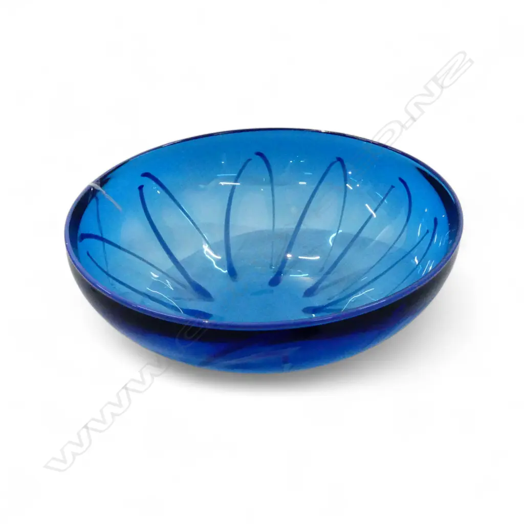 ART GLASS BOWL 240mm dia UNSIGNED Image 1++