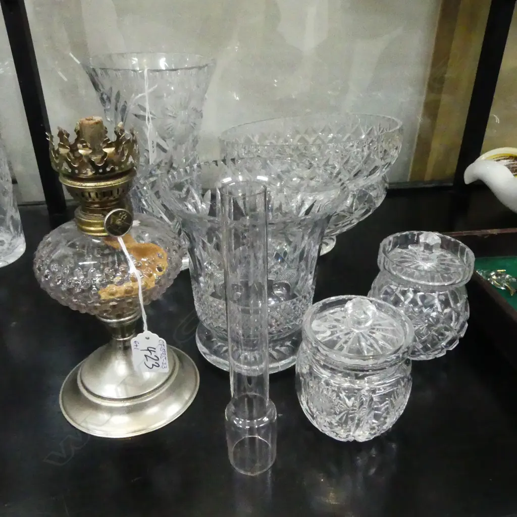 6 PCES CUT CRYSTAL H.220mm + KERO LAMP H.400mm Image 1++