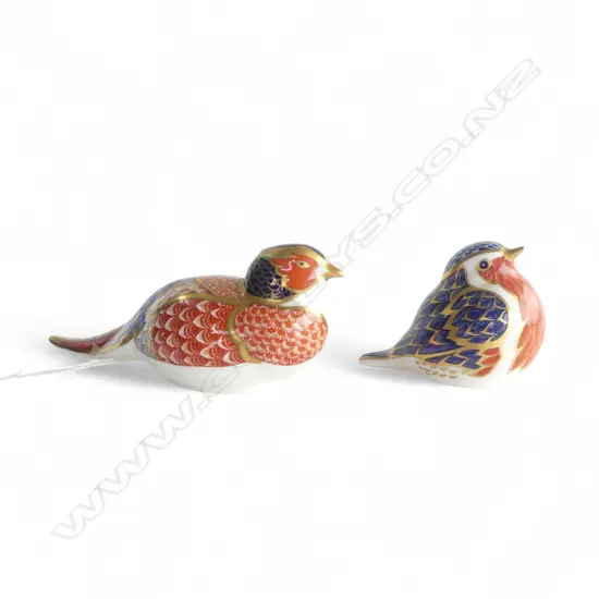 2 ROYAL CROWN DERBY IMARI BIRD PAPERWEIGHTS L.170mm
