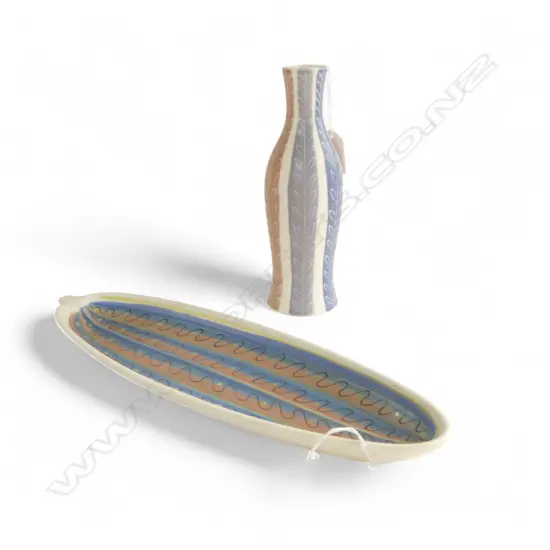 2PCS POOLE POTTERY 'FREEFORM' DESIGN; BOTTLE VASE, H.190mm & NARROW OVAL DISH, L.320mm