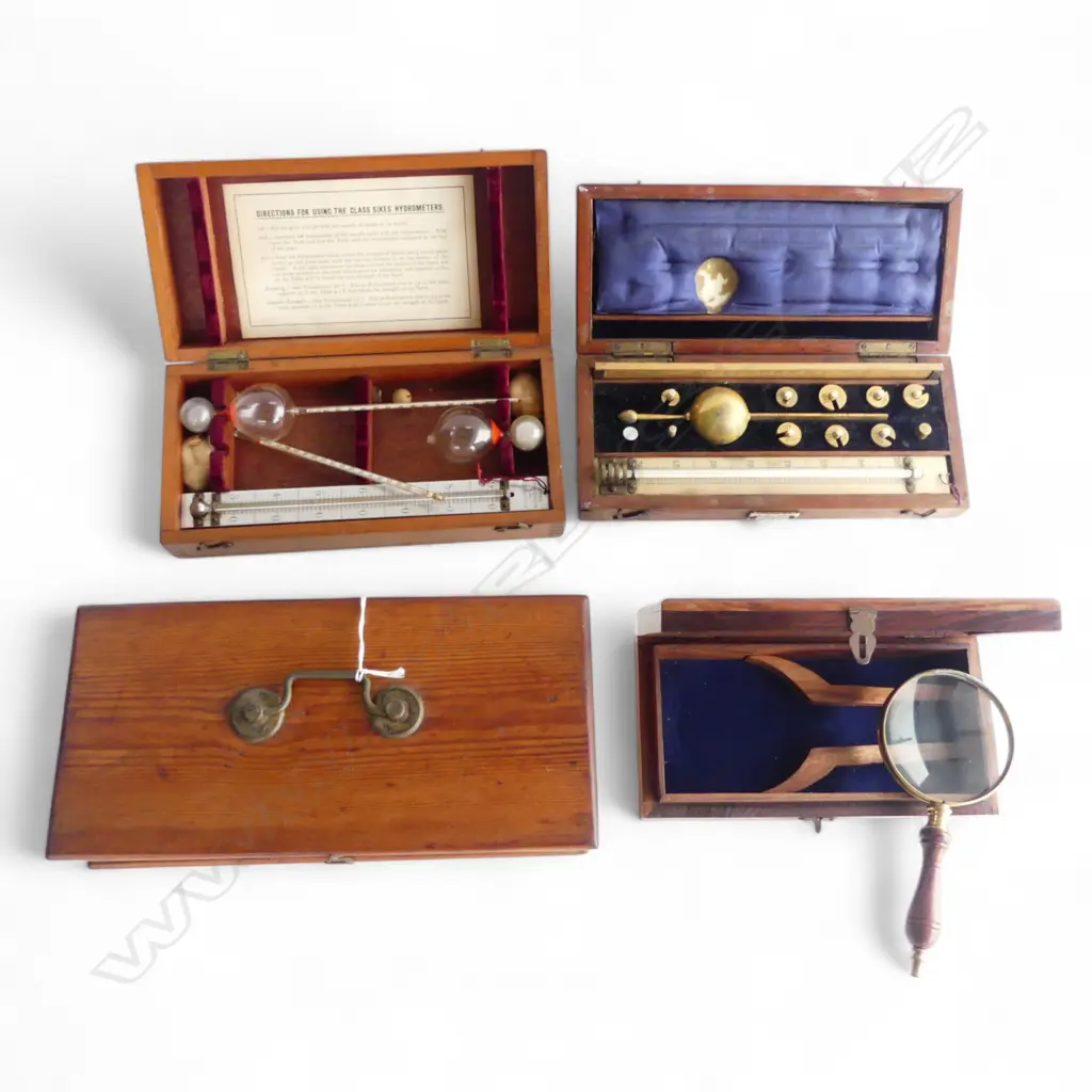 4 WOODEN BOXES; INCL 2 SKIES HYDROMETERS Image 1++