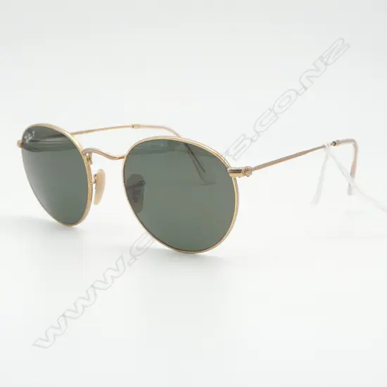 RAY BAN POLARISED SUN GLASSES