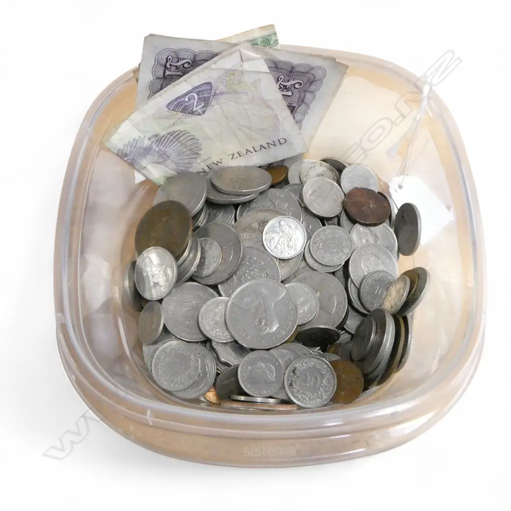 ASST. WORLD COINS + 3 BANK NOTES Image 1++