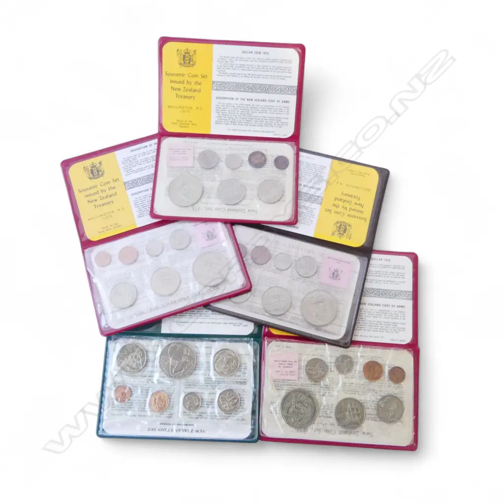 5 N.Z. COIN ISSUES 5 x uncirculated New Zealand coin issues from 1972, 1973, 1975, 1976, 1977 Image 1++