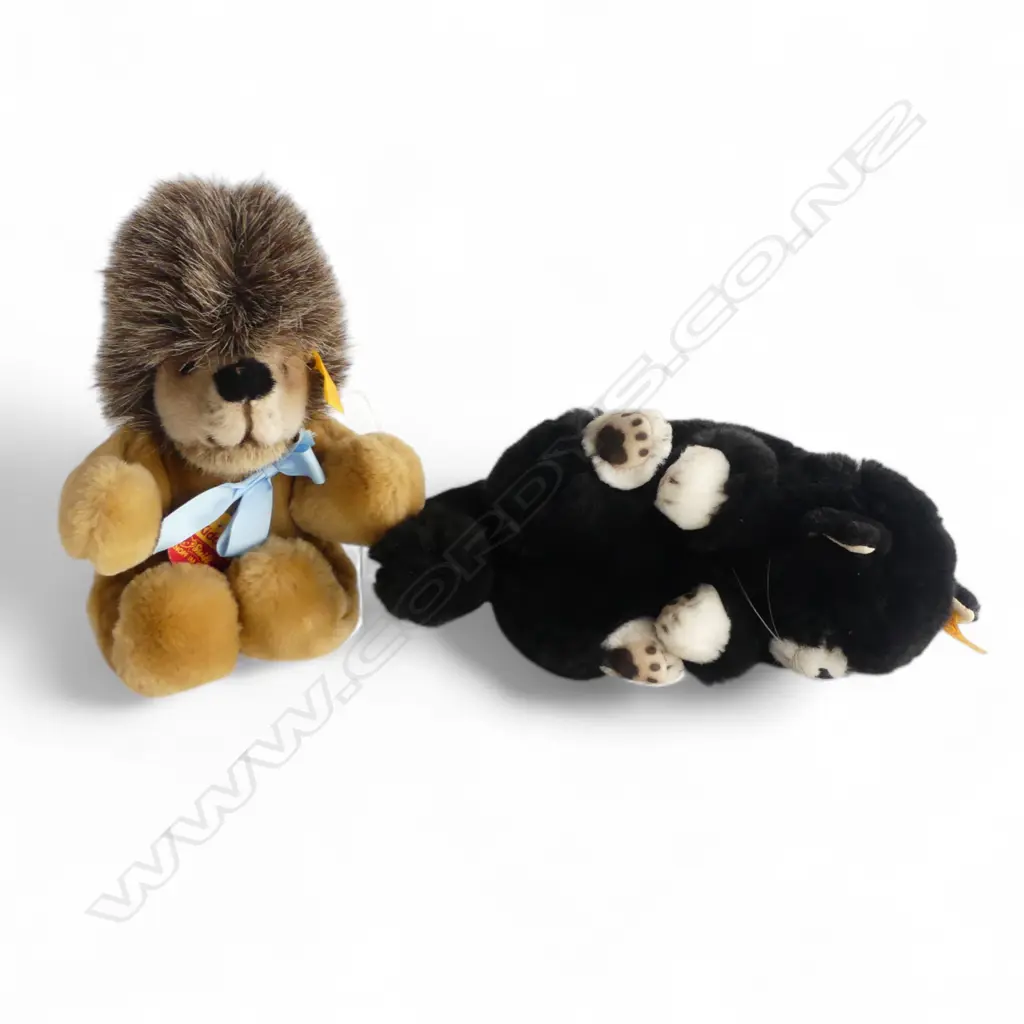 2 VINTAGE 'STEIFF' SOFT TOYS, CAT, L.260mm & 'KIDDI' the HEDGEHOG both w BUTTON & TAG, H.180mm Image 1++