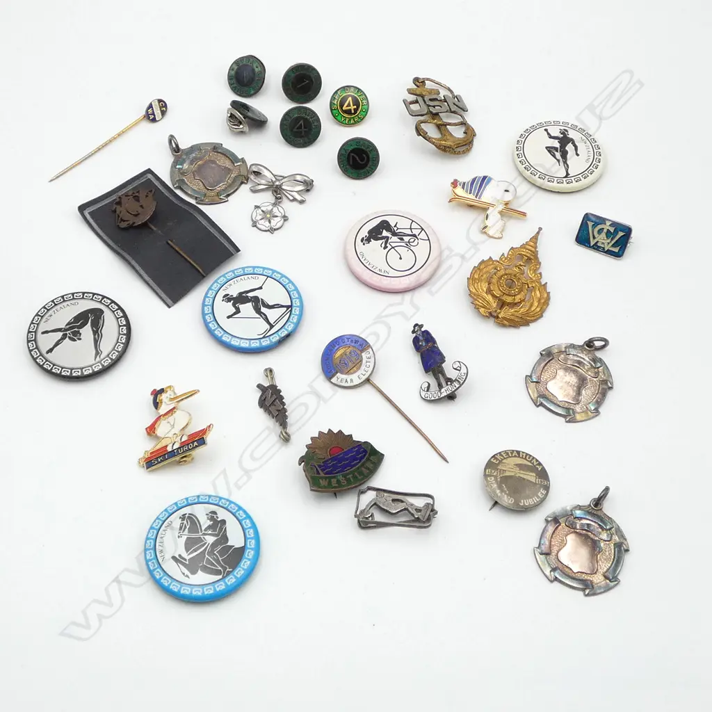 ASST. BADGES & CUFF LINKS  Incl. N.Z. POST etc Image 1++