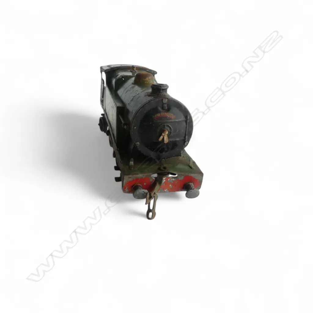 RARE c1930'S HORNBY O gauge NZR GREEN CLOCKWORK 4-4-2 TRAIN ENGINE missing front 4 wheels + other faults  Image 1++