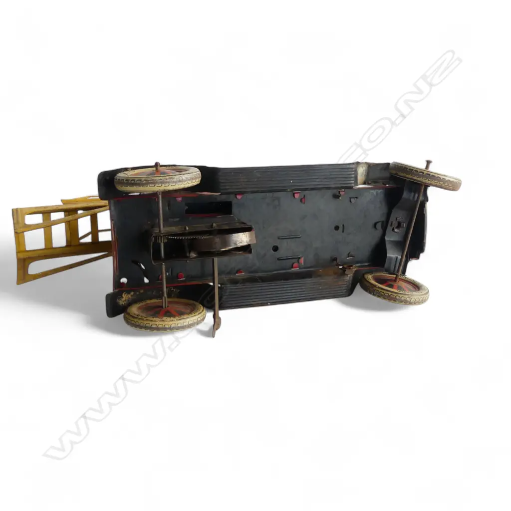 1930's German Distler tinplate Fire Engine 1614 clockwork drive L.280mm license plate 'J.D. 1614'. Image 1++