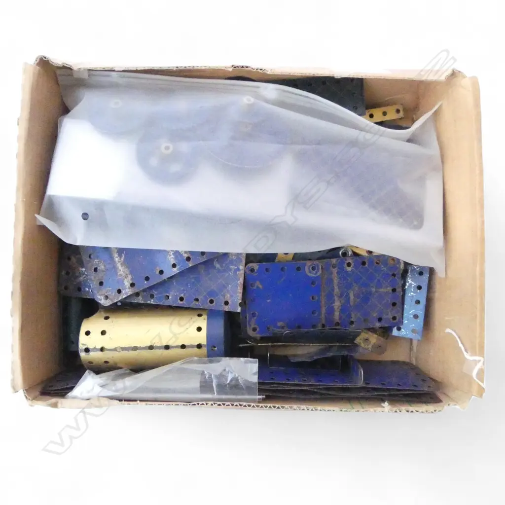 BOX OF BLUE & GOLD 1930S MECCANO PCS Image 1++