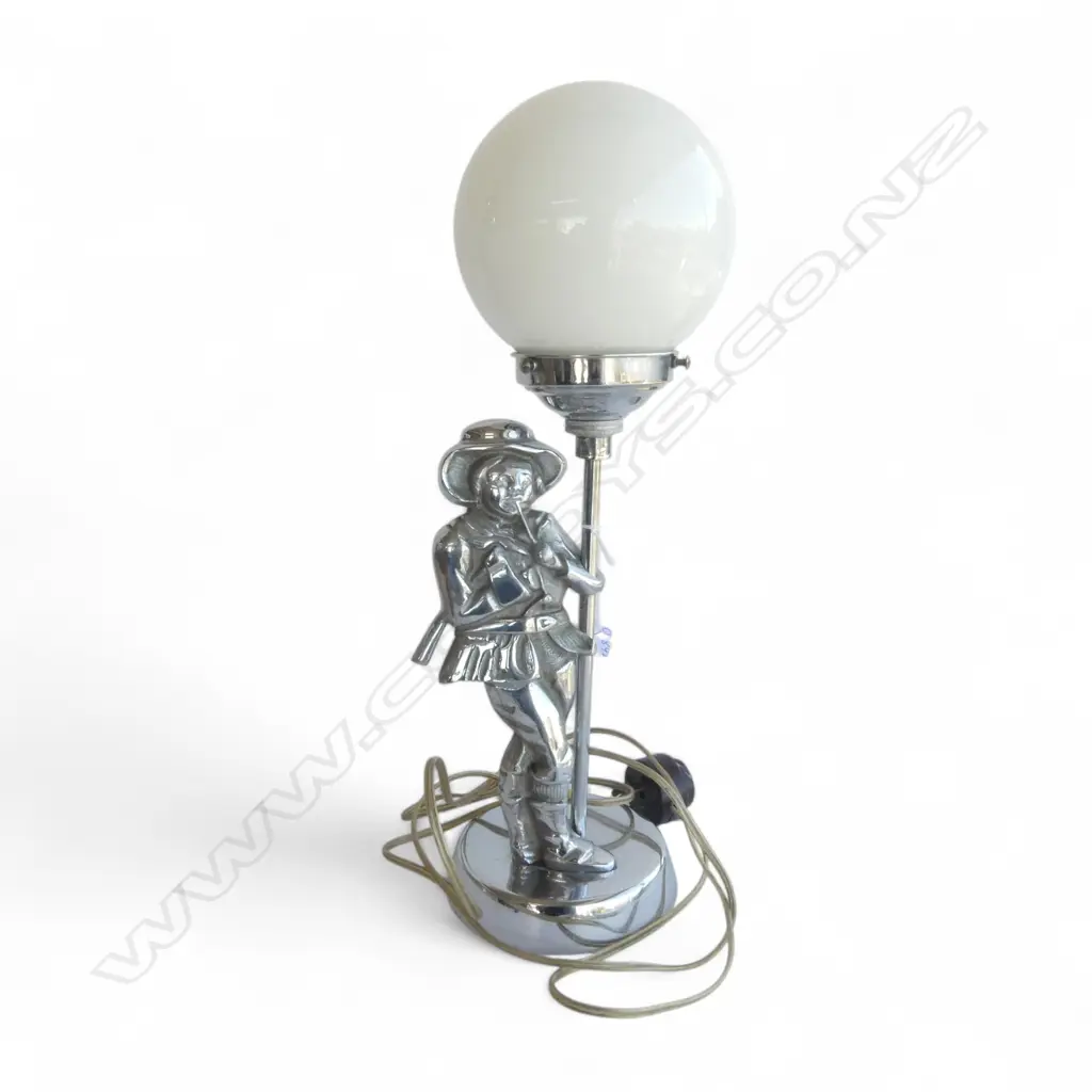 CHROME 1930S TABLE LAMP WITH FIGURAL SUPPORT AS A WOODSMAN WITH PIPE & AXE, H.480mm Image 1++