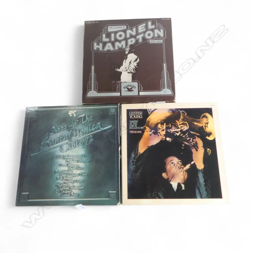  3 LP BOX SETS LESTER YOUNG AFE 3-8/JAZZ AT SANTA MONICA CIVIC 72 2625 701/LIONEL HAMPTON AXM6-5536 Image 1++