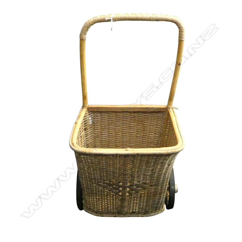 CANE TRUNDLER H.910mm Image 1++
