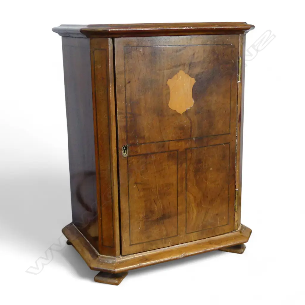 MINIATURE EDWARDIAN STATIONARY CABINET, 200 x 150 x 270mm (no key, not locked) Image 1++