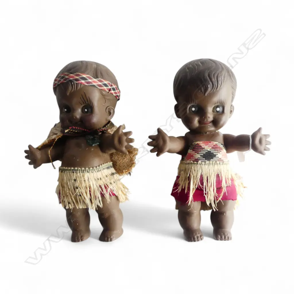 2 VINTAGE MAORI DOLLS H.270mm Image 1++