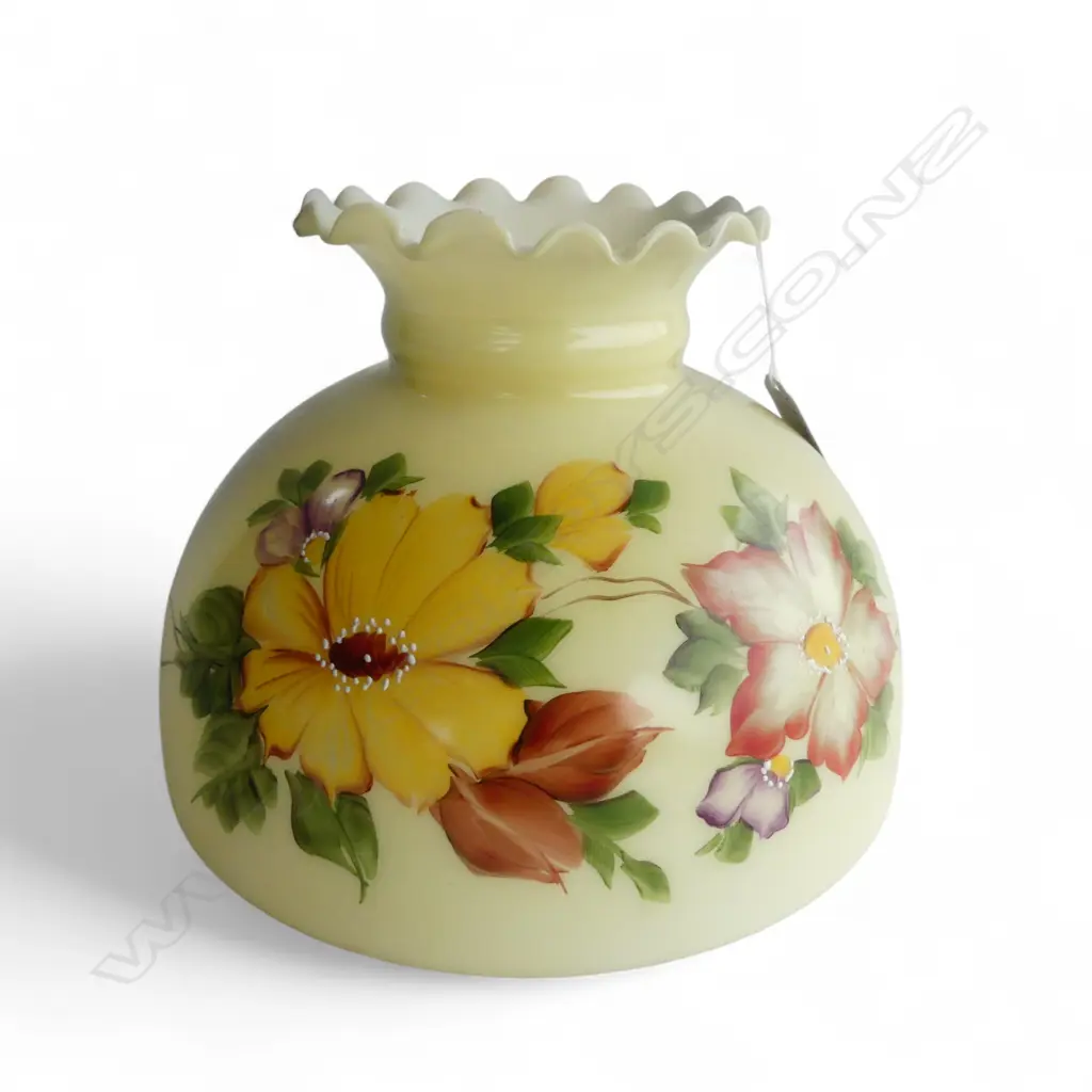 VICTORIAN HAND PAINTED FLORAL LAMP SHADE, D.250MM H.190MM Image 1++
