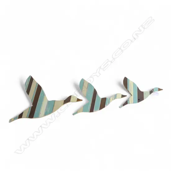 3 FLYING WALL DUCKS; POSSIBLY FANE FLAWS? REPAIRS, L.540 405 & 335mm