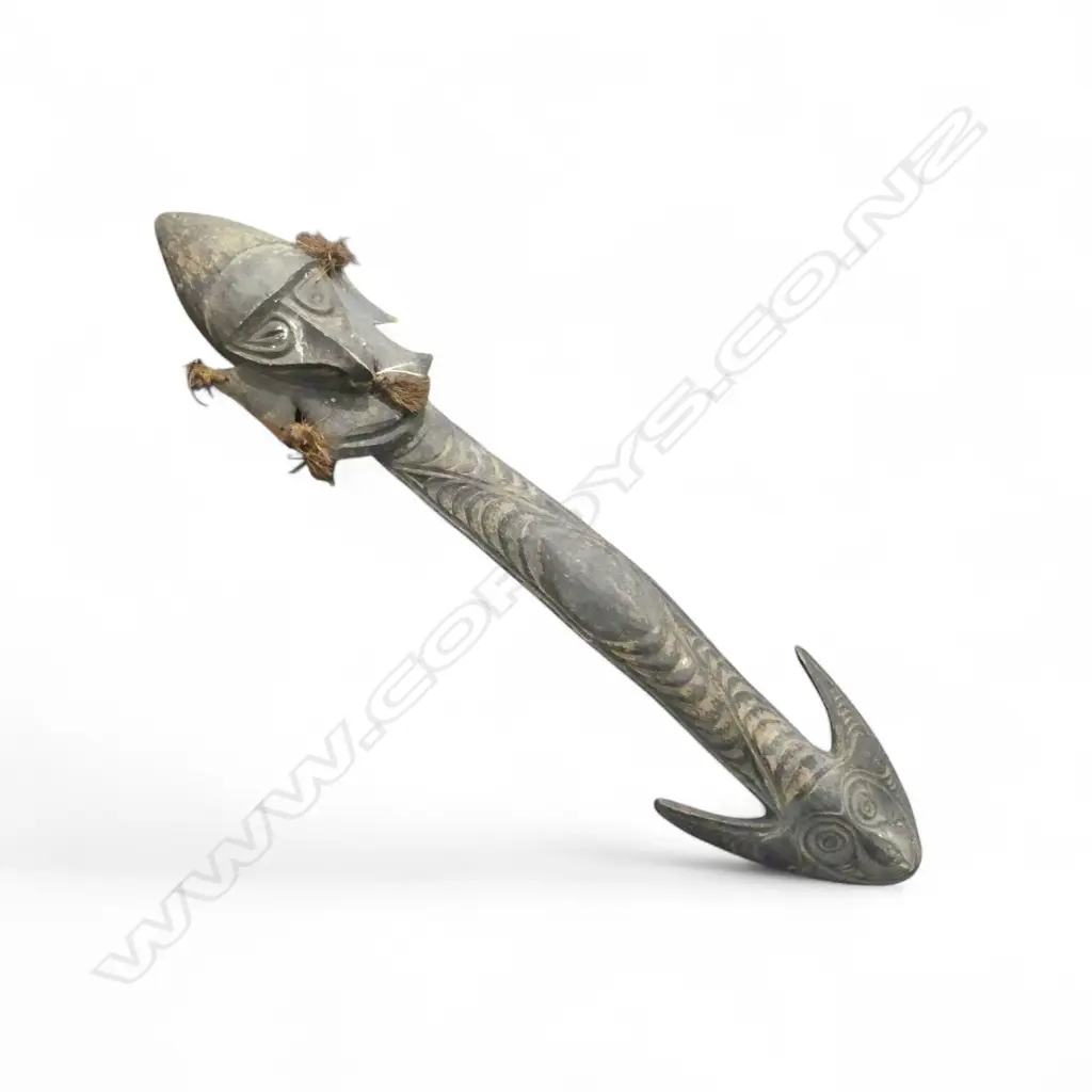 HOOK FIGURE, PAPUA NEW GUINEA Image 1++