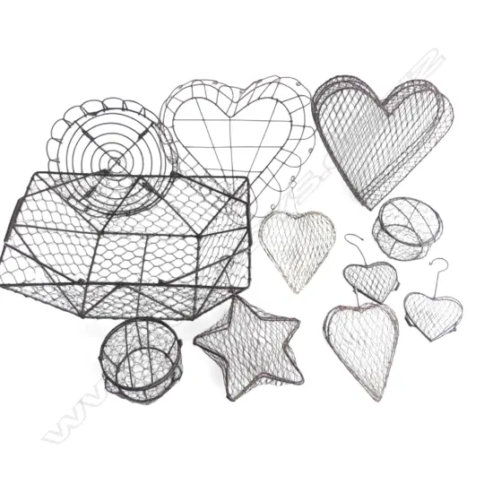 11 ASST. WIRE BASKETS / DECORATIONS