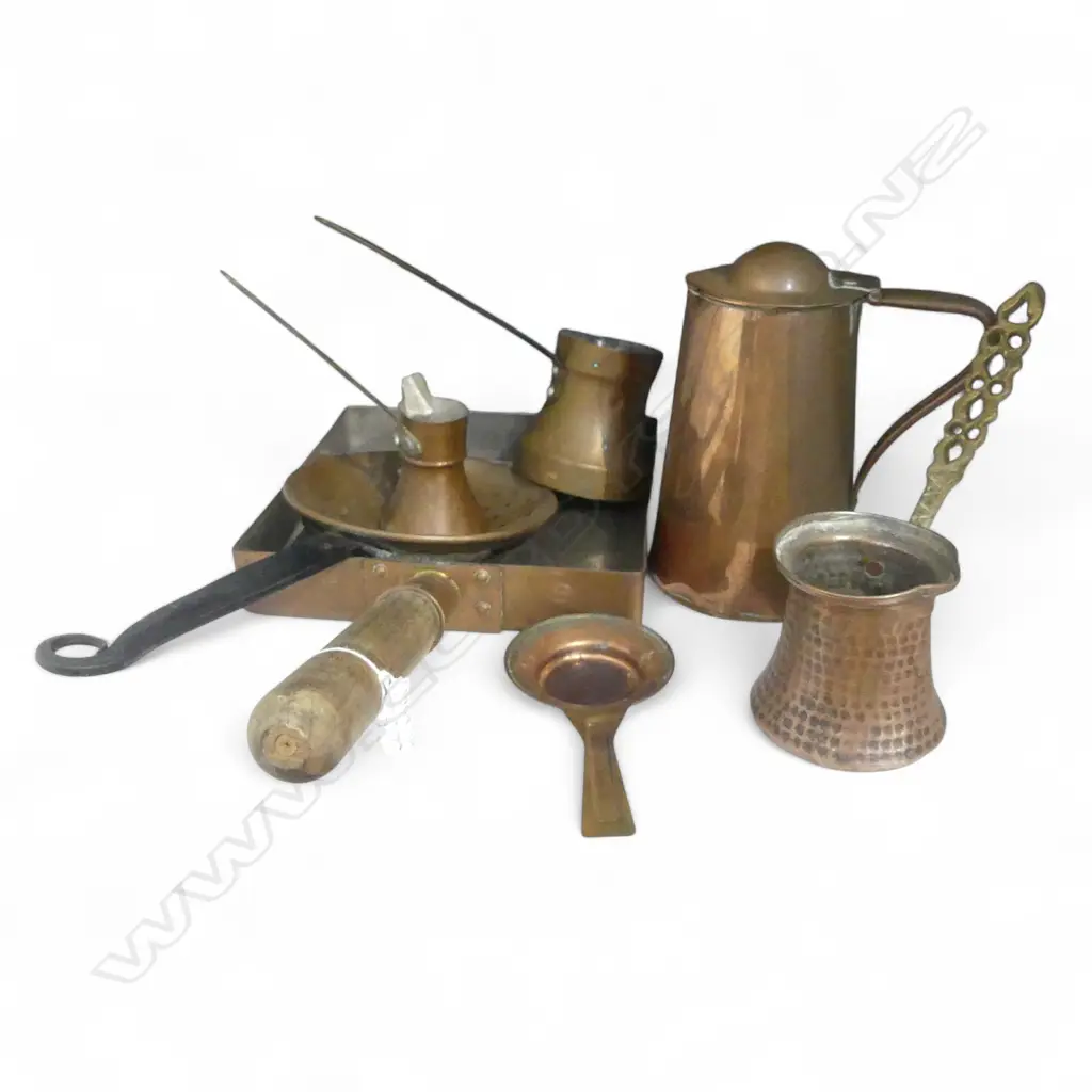 WOOD HANDLED COPPER TRAY, METAL/COPPER COLANDER & ASST. MEASURES etc (7) Image 1++