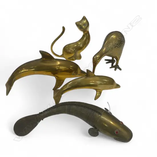 5 BRASS ANIMALS; 2 DOLPHINS, CAT, KIWI, ARTICULATED FISH L.255mm