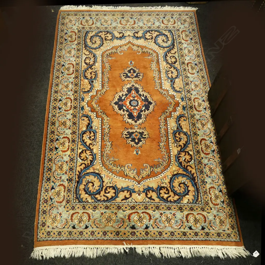 HAND KNOTTED WOOL PILE RUG 2000x1210mm Image 1++
