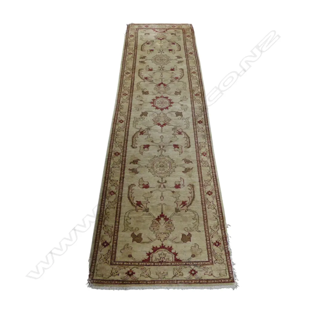 HAND KNOTTED WOOL PILE RUNNER, FAULTS 3000x790mm Image 1++